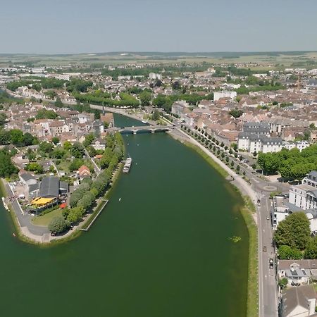 Le Cosy Du Tambour D'Argent Apartment Sens Exterior photo